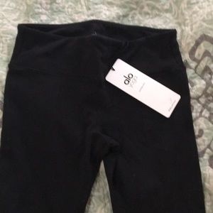 Black Alo Yoga Pants